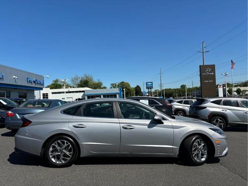 Silver 2023 Hyundai SONATA SEL