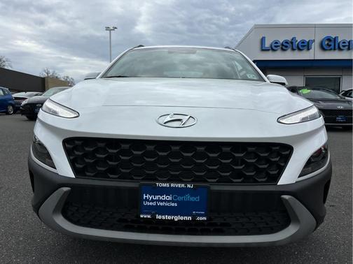 Lunar White 2023 Hyundai KONA SEL