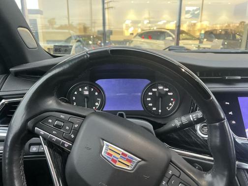 2023 Cadillac XT6 Premium Luxury AWD