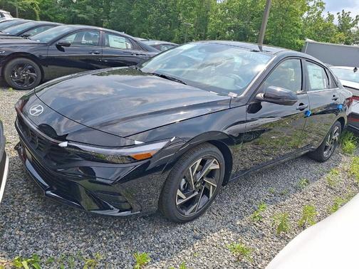 Black 2026 Hyundai ELANTRA Limited