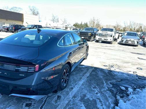 2024 Hyundai SONATA SEL