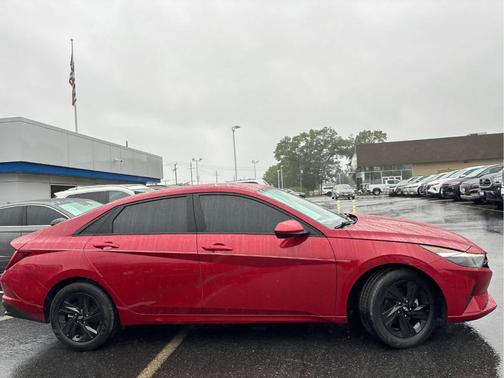 2023 Hyundai ELANTRA HEV Blue