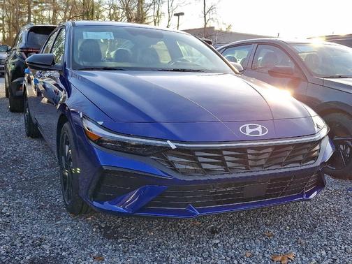 2026 Hyundai ELANTRA SEL