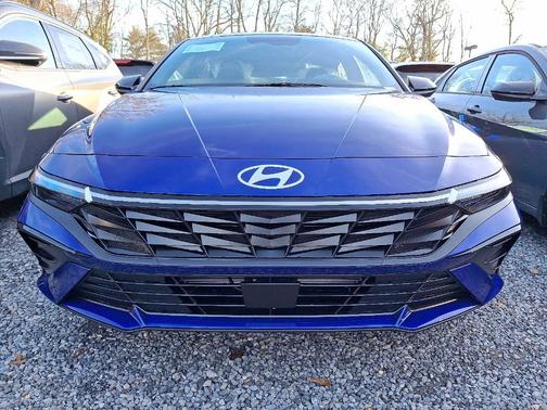 2026 Hyundai ELANTRA SEL