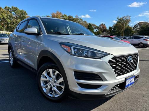 2020 Hyundai TUCSON SE