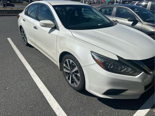 2017 Nissan Altima 2.5 SR