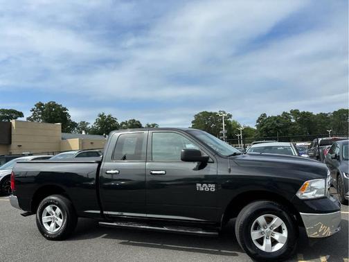 2018 RAM 1500 SLT