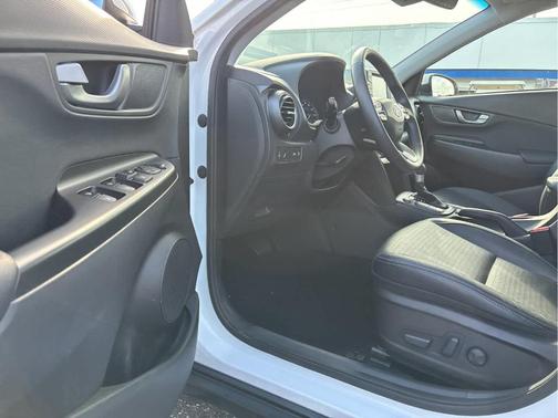 2021 Hyundai KONA Limited