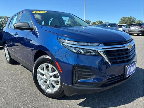 2023 Chevrolet Equinox LS