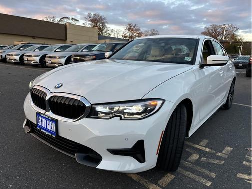 2022 BMW 330 i xDrive