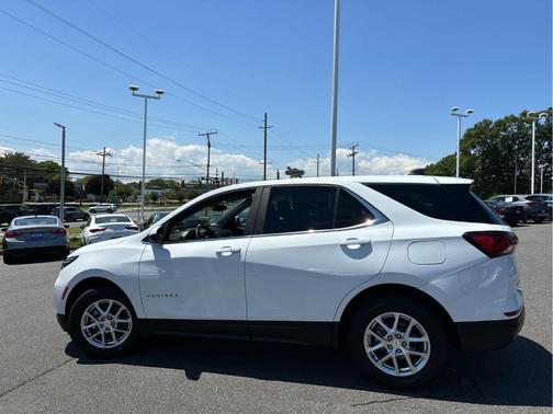 Summit White 2023 Chevrolet Equinox 1LT