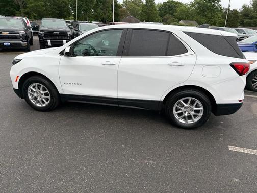 Summit White 2023 Chevrolet Equinox 1LT