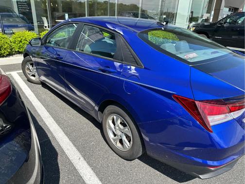 Intense Blue 2023 Hyundai ELANTRA SE