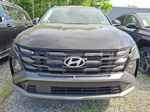 Phantom Black 2026 Hyundai TUCSON SEL Premium