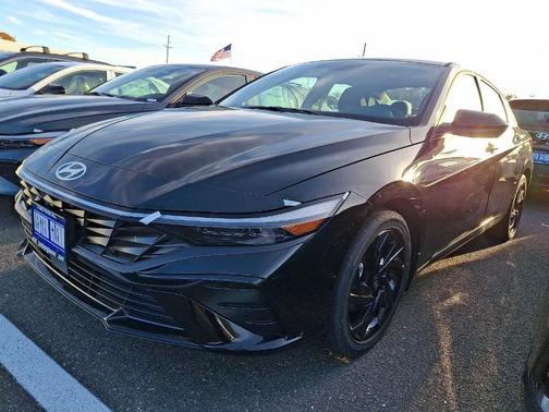 2026 Hyundai ELANTRA SEL