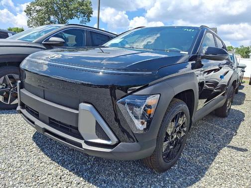 2026 Hyundai KONA SEL