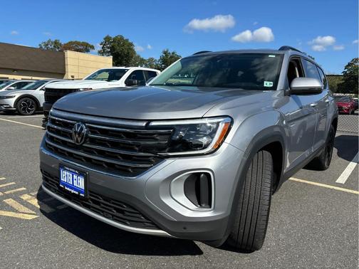 2024 Volkswagen Atlas 2.0T SE