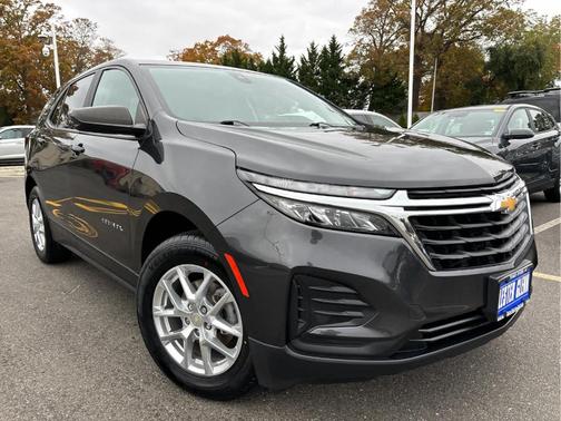 2022 Chevrolet Equinox LS
