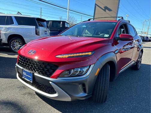 2022 Hyundai KONA Limited