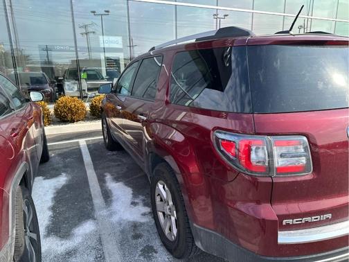 2016 GMC Acadia SLE-2