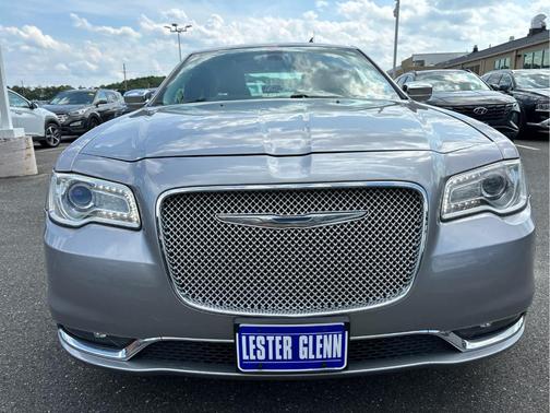2016 Chrysler 300C Base