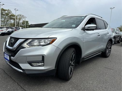 Brilliant Silver Metallic 2019 Nissan Rogue SL
