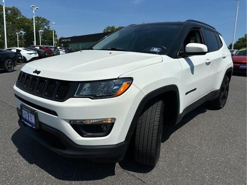 White Clearcoat 2019 Jeep Compass Altitude