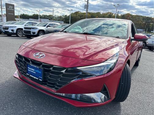 2023 Hyundai ELANTRA Limited