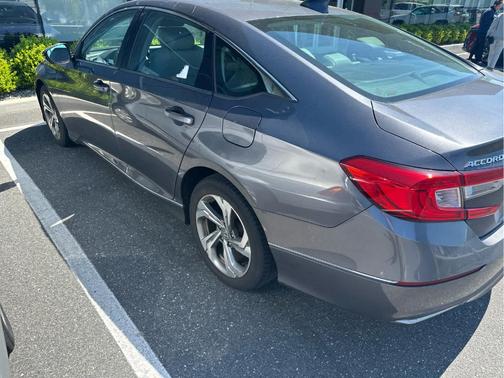 Modern Steel Metallic 2018 Honda Accord EX-L