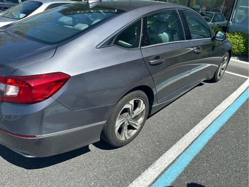 Modern Steel Metallic 2018 Honda Accord EX-L