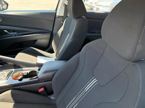 Onyx Black 2023 Hyundai ELANTRA SEL