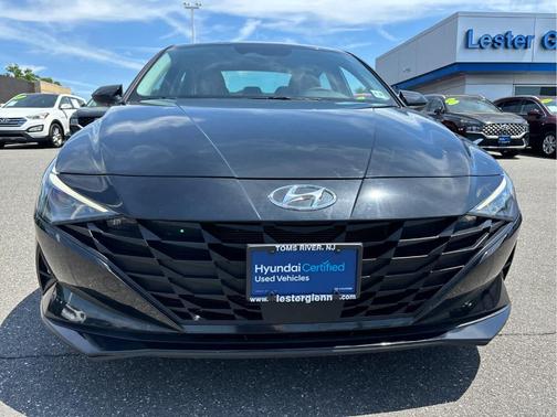 Onyx Black 2023 Hyundai ELANTRA SEL