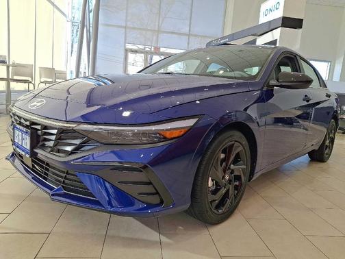 2026 Hyundai ELANTRA SEL