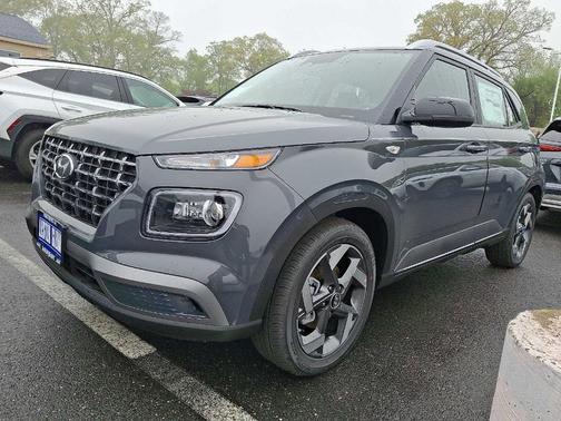 2025 Hyundai VENUE Limited