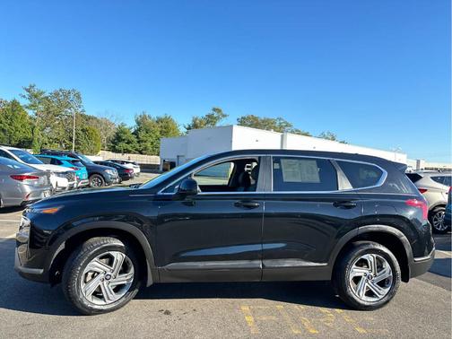 2023 Hyundai SANTA FE SE
