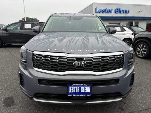 Everlasting Silver 2020 Kia Telluride EX