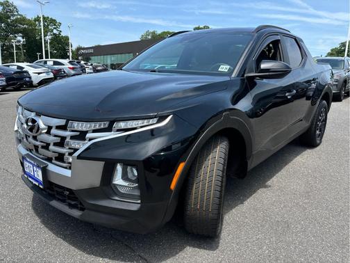 Phantom Black 2022 Hyundai SANTA CRUZ 2.5L SEL