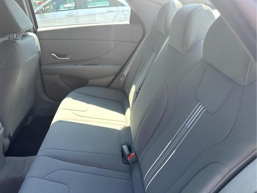 Onyx Black 2023 Hyundai ELANTRA SEL