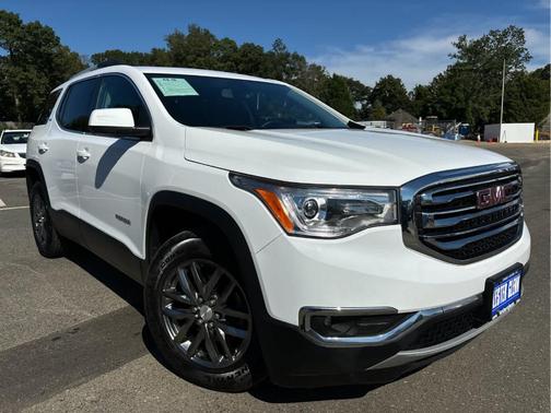 2017 GMC Acadia SLT-1