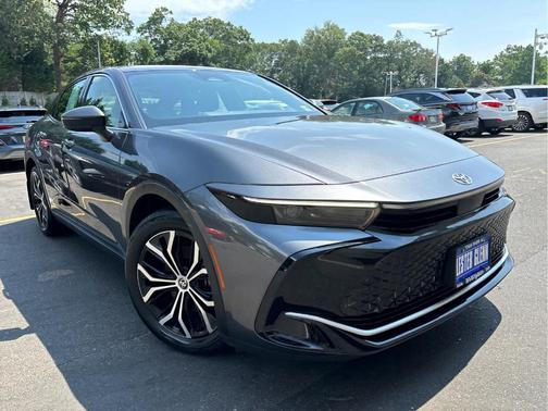 2023 Toyota Crown XLE