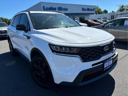 Glacial White Pearl 2021 Kia Sorento S