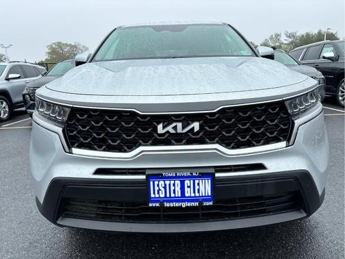 2022 Kia Sorento LX