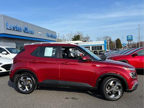 2023 Hyundai VENUE Limited