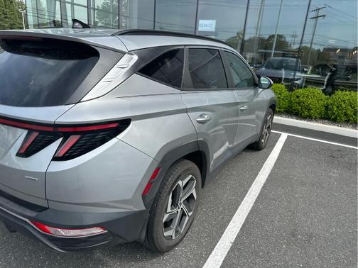 Shimmering Silver 2023 Hyundai TUCSON SEL