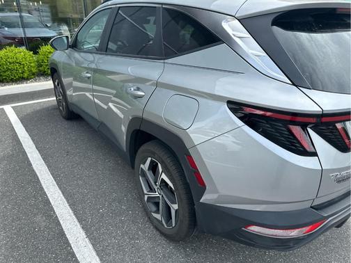 Shimmering Silver 2023 Hyundai TUCSON SEL