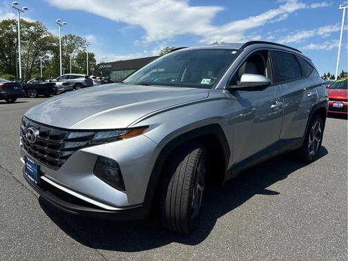 Shimmering Silver 2023 Hyundai TUCSON SEL