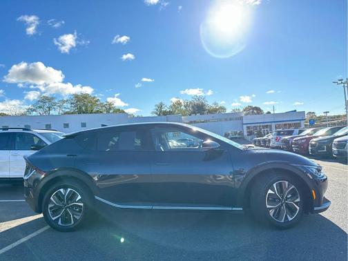 2024 Kia EV6 Light Long Range