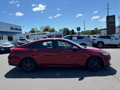 Red 2023 Hyundai ELANTRA SEL