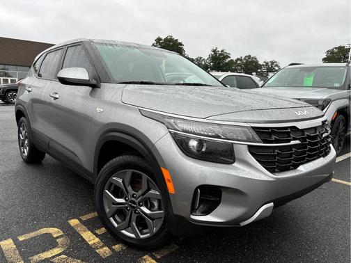 2024 Kia Seltos LX
