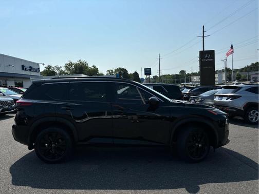 Black 2023 Nissan Rogue SV